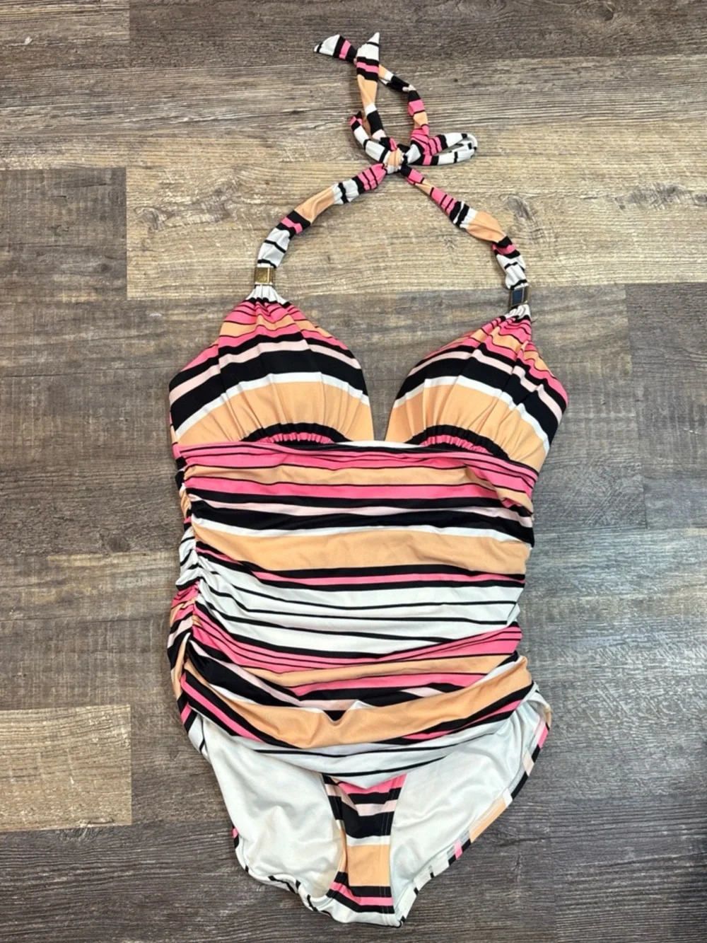 Victoria’s Secret swim Striped Halter One-Piece Swimsuit size large - Picture 11 of 11